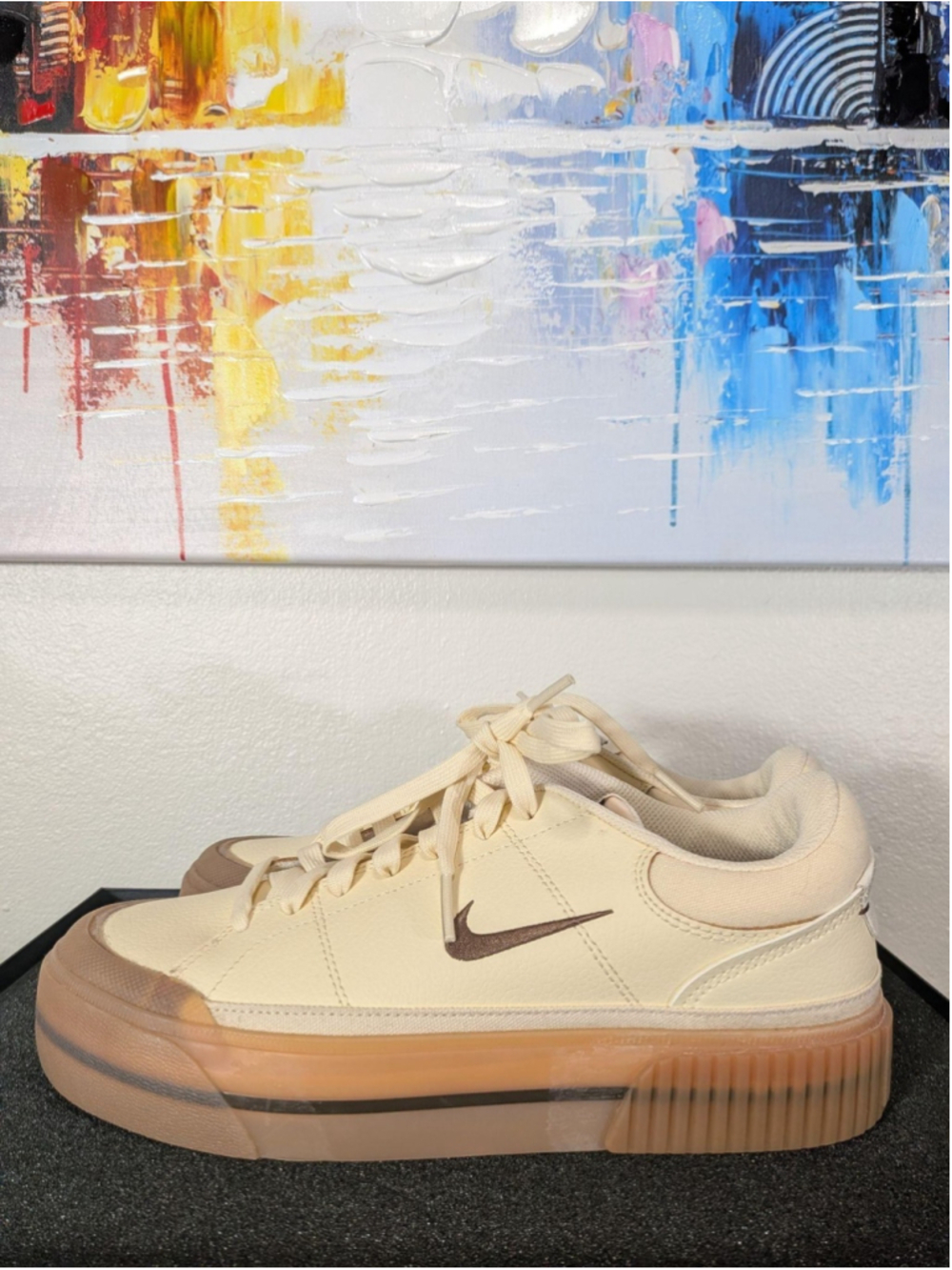 Nike Platform Shoes Womens Size 9 Beige Gum Sole Low Top Casual Sneakers